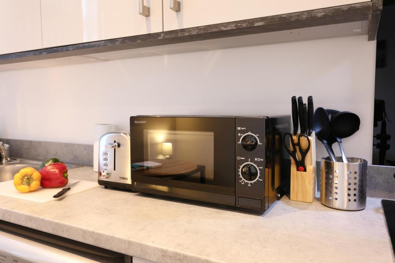 Hoemli Smart City Centre Apartment 莱切斯特 外观 照片
