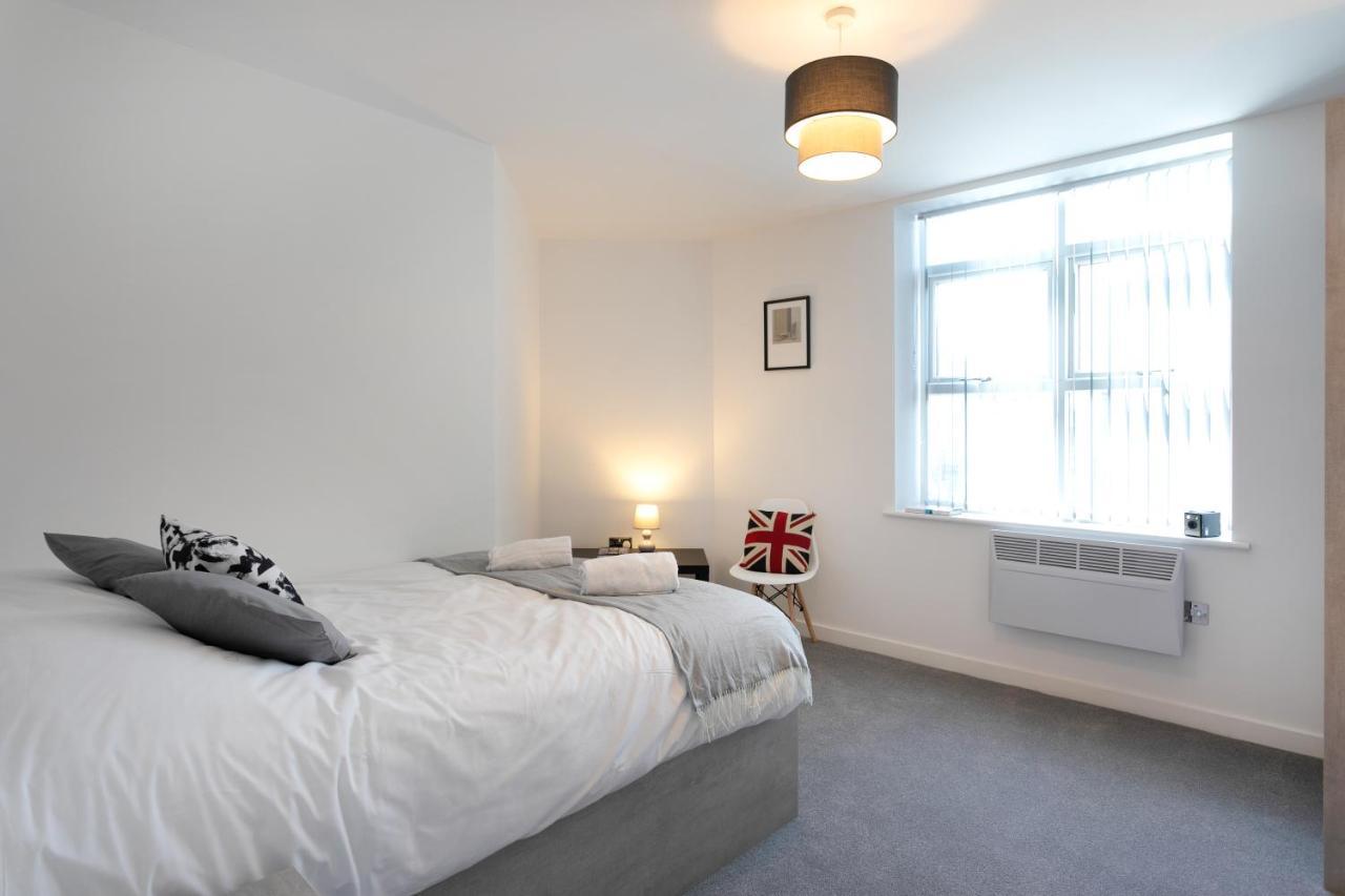Hoemli Smart City Centre Apartment 莱切斯特 外观 照片