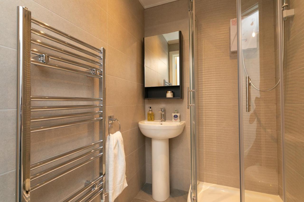 Hoemli Smart City Centre Apartment 莱切斯特 外观 照片