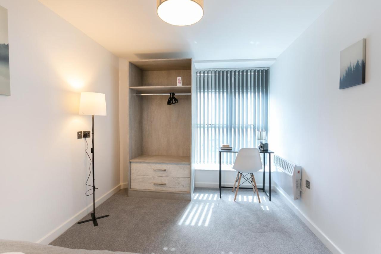 Hoemli Smart City Centre Apartment 莱切斯特 外观 照片